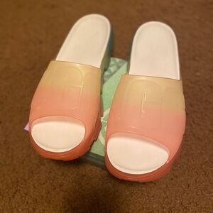 UGG Orange Cream Mules Casual Comfort